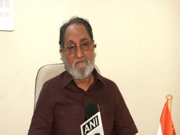 Congress leader Husain Dalwai speaking to ANI in New Delhi on Sunday. [Photo/ANI]