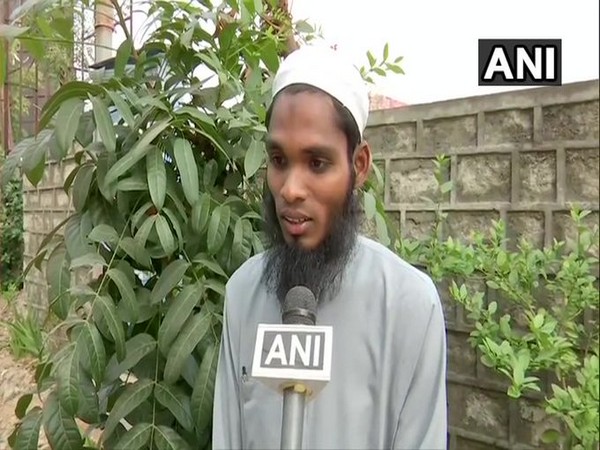    Mohammed Abdul Hunnain speaking to reporters on Thursday in Hyderabad. Photo/ANI