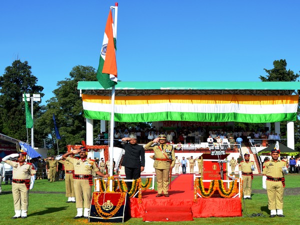 Deputy Commissioner Rahul Yadav unfurl the National flag on the occasion of Independence Day in Poonch district