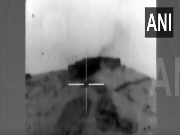 Indian Army hit Pakistani positions in Kupwara with anti-tank missiles, Artillery shells.