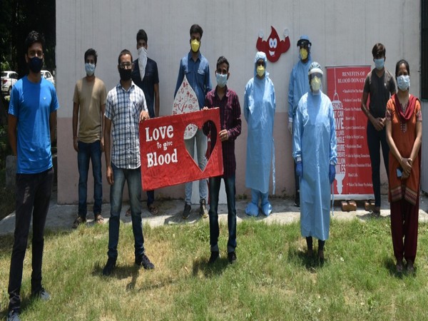 Blood Donation camp organised by IIT Roorkee on Wednesday. Photo/ANI