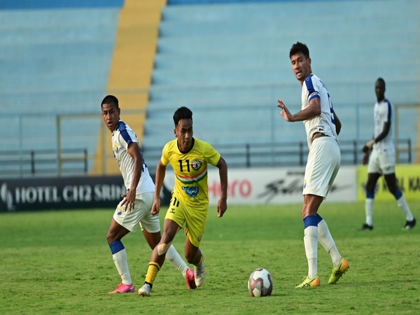 Real Kashmir FC in action against Sudeva Delhi FC during I-League (Image: AIFF)