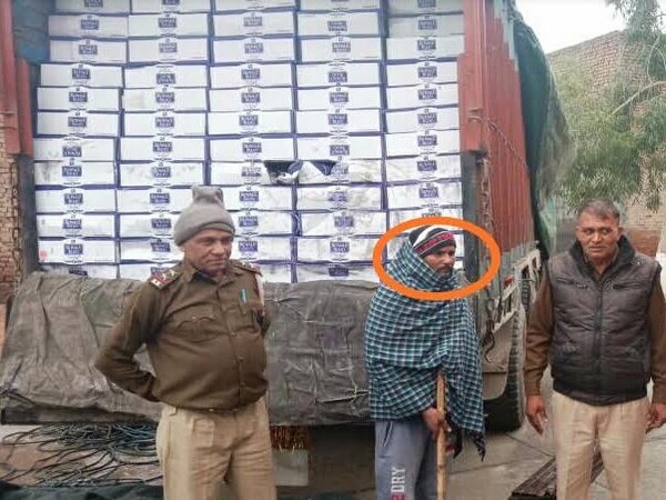 Haryana Police seized 1150 boxes of illicit liquor in Chandigarh. Photo/ANI