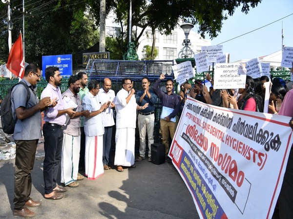 Protest by members of the Kerala Government Dental Hygienists Association