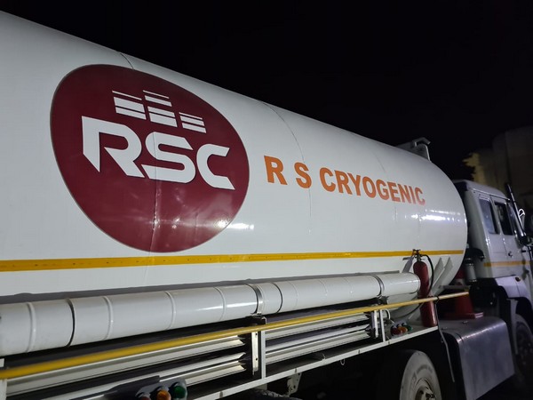 Visual of tanker that reached Jammu and Kashmir with Liquid Medical Oxygen