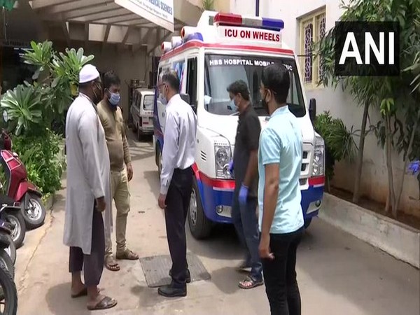 Dr Mateen with his team of Mercy Angels