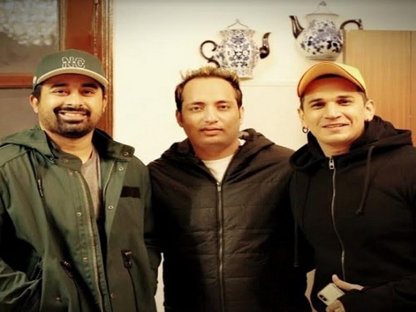 Youth icon and celebrity Rannvijay Singh, Sunny Verma, MD IMG Venture and Prince Narula