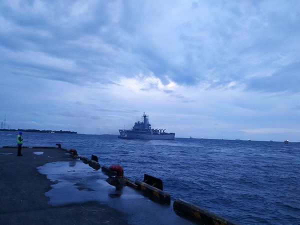 INS Magar departed Male this evening for Kochi on completion of embarkation.