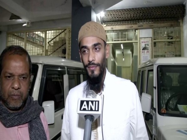 ISF chairman Naushad Siddiqui speaking to ANI in Kolkata on Wednesday.