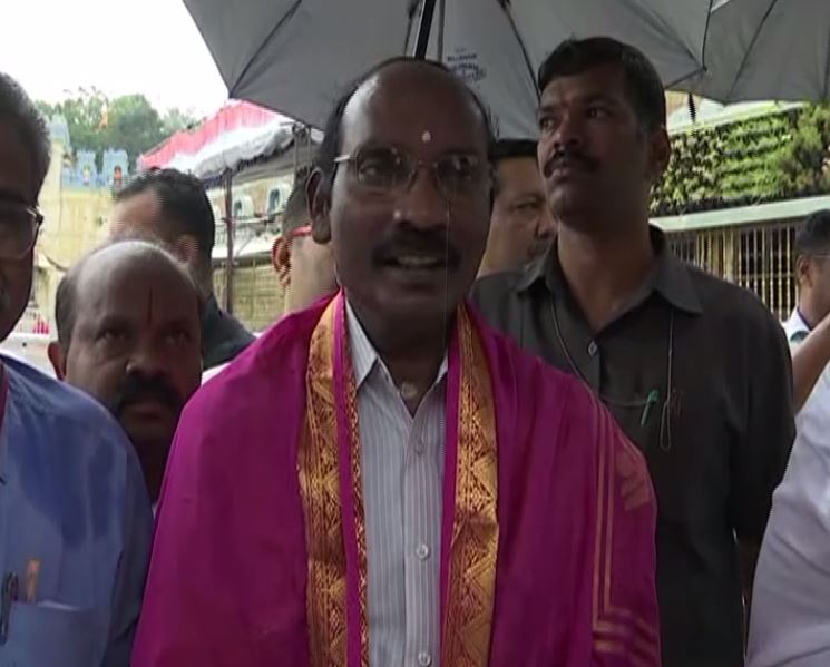 ISRO Chairman Kailasavadivoo Sivan talks to media on Saturday (ANI)