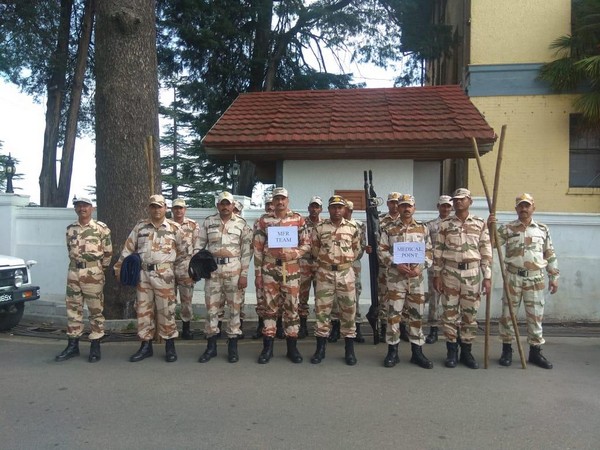 ITBP jawans participating in mega mock exercise in Himacha Pradesh on Thursday. (Picture courtesy: ITBP Twitter)