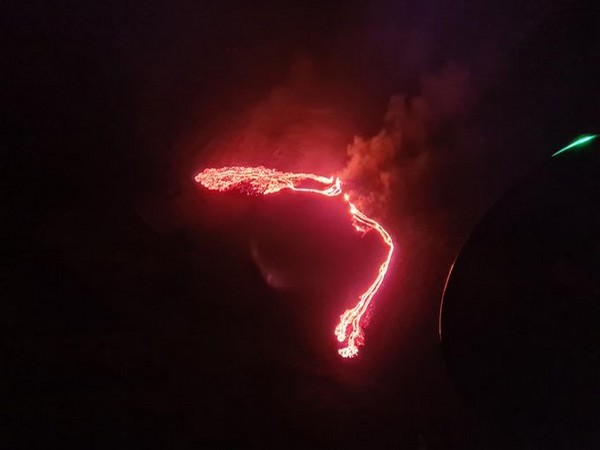 Volcanic eruption in southwestern Iceland (Photo/Credit: Icelandic Meteorological Office - IMO tweet) 