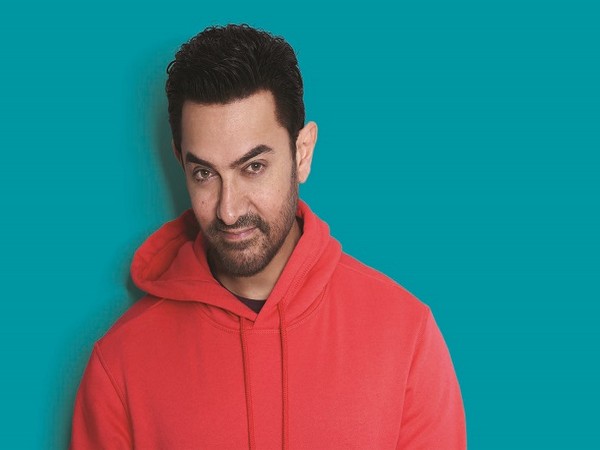Aamir Khan- New Brand Ambassador of Walkaroo