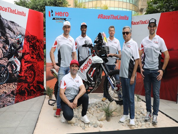 Pawan Munjal, Chairman, Hero MotoCorp with Hero MotoSports Team Rally riders: Joaquim Rodrigues, CS Santosh, Oriol Mena and Paulo Goncalves at the team announcement for DAKAR Rally 2020