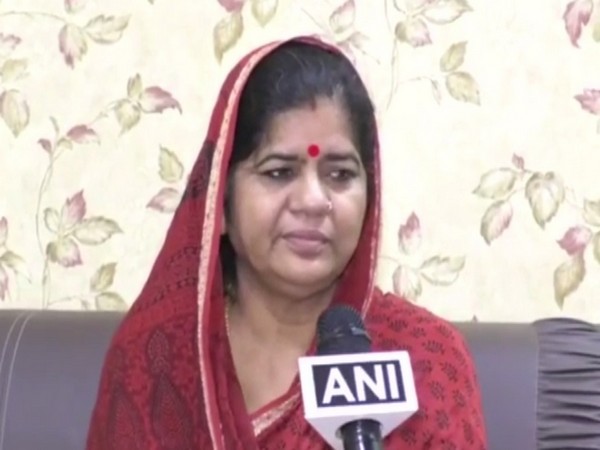 Madhya Pradesh Women and Child Development Minister Imarti Devi talking to ANI on Wednesday. Photo/ANI