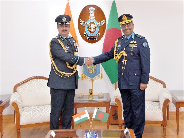Air Chief Marshal Shaikh Abdul Hannan, Chief of Air Staff, Bangladesh Air Force with his Indian counterpart Air Chief Marshal VR Chaudhari. (Photo Credit - Twitter/Indian Air Force)