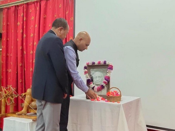 Indian Ambassador to Madagascar Abhay Kumar pays floral tribute to Sardar Vallabhbhai Patel on Thursday