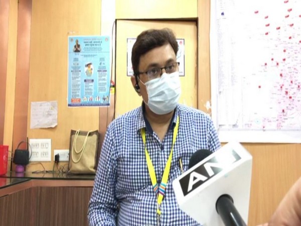 Indore Chief Medical and Health Officer Praveen Jadiya speaking to ANI on Monday. Photo/ANI
