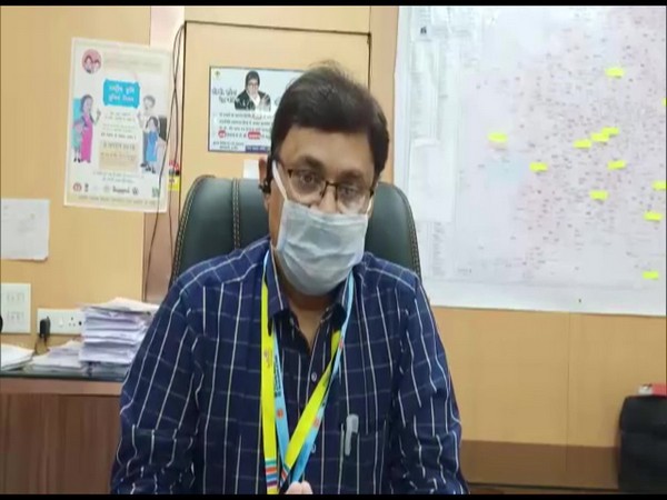 Indore Chief Medical and Health Officer Dr Praveen Jadia speaking to ANI on Friday.