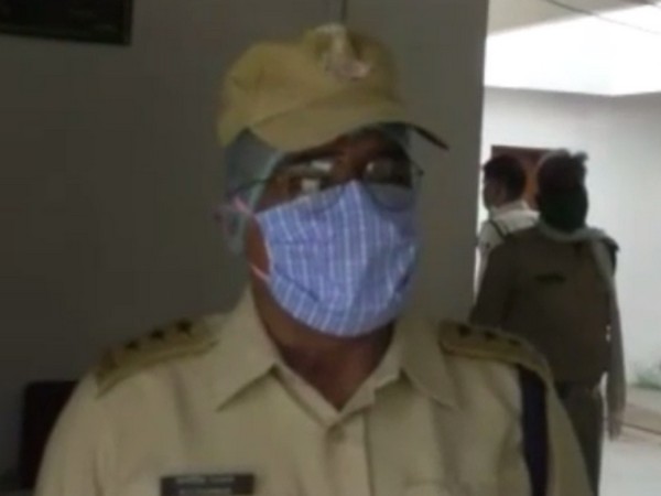 DSP MS Parmar speaking about the incident where two police personnel were attacked. Photo/ANI