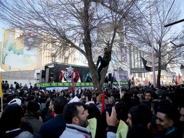 Thousands of Iranians during the mourning and funeral ceremony of slain Iranian general Qassem Soleimani in Kerman on Tuesday.