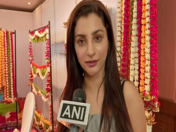 Actress Isha Sharma speaking to ANI in Hyderabad. 