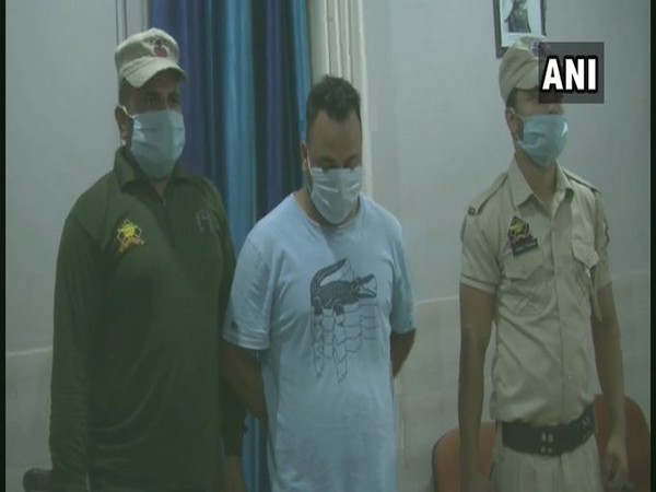 Man held for impersonating policeman in J-K's Doda. Photo/ANI
