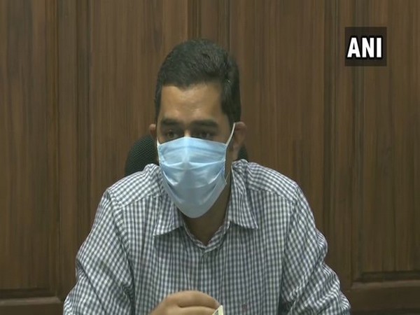 Srinagar District Magistrate, Shahid Choudhary during press conference on Sunday. Photo/ANI