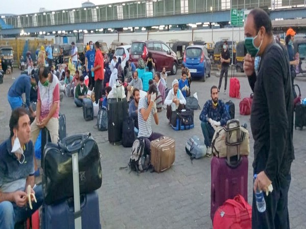 Jammu and Kashmir residents who were evacuated from Maharashtra