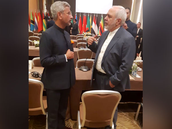 External Affairs Minister S Jaishankar alongside his Iranian counterpart Mohammad Javad Zarif in Azerbaijan on Wednesday (Source: Twitter handle of External Affairs Minister of India)