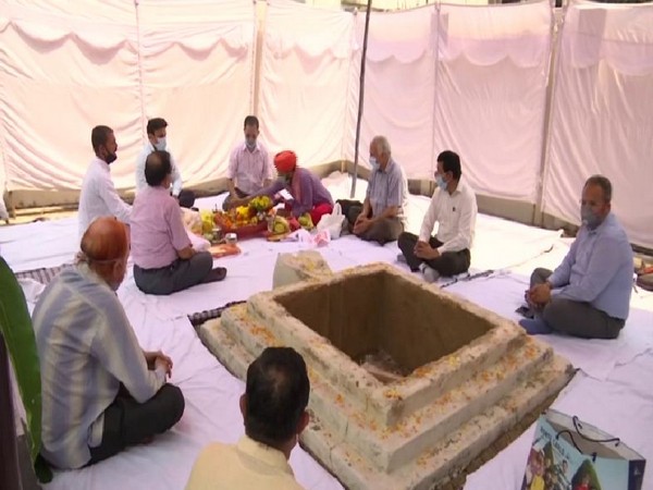 First pooja of Shri Amarnathji held in Jammu on Friday. (Photo/ANI)