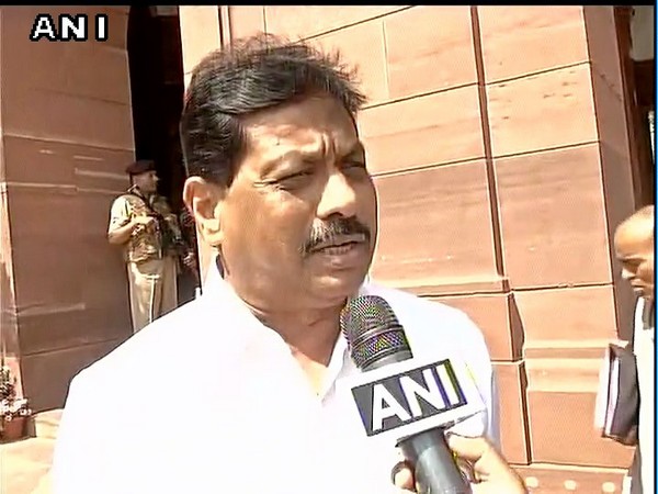 Former Union Minister Dilip Gandhi (file pic/ANI).