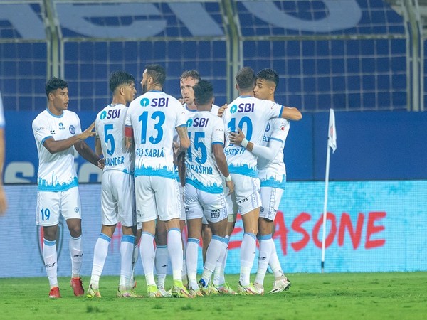 JFC players celebrate a 3-2 win over NEUFC (Image: ISL)
