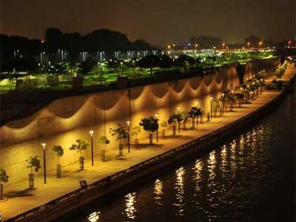 The order will help company diversify in global EPC markets