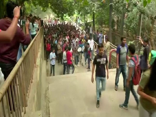 JNU students protesting against the introduction of the latest draft of the hostel manual on the campus on Tuesday. Photo/ANI