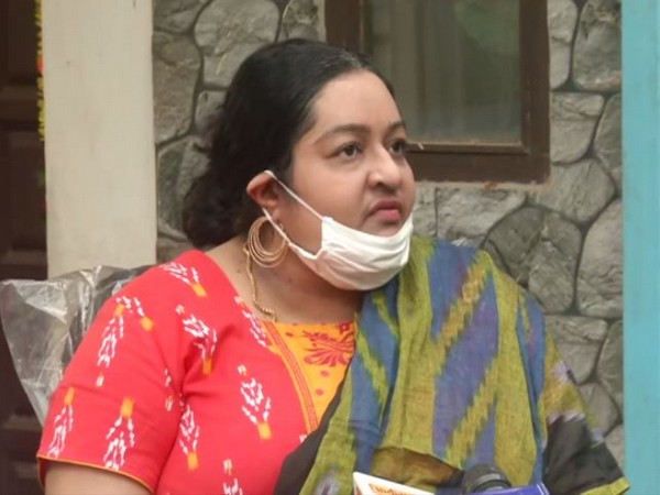 Former Tamil Nadu chief minister J Jayalalithaa's niece Deepa Jayakumar addressing a press conference in Chennai on Friday. Photo/ANI