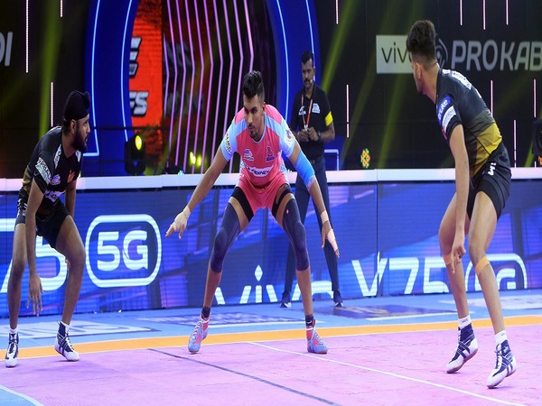 Jaipur Pink Panthers' Arjun Deshwal in action (Photo/PKL)