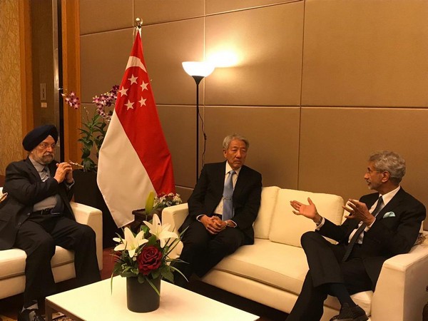 External Affairs Minister S Jaishankar and Union Minister Hardeep Puri with Singapore senior minister Teo Chee Hean in Singapore on Monday. (Photo Credits: Jaishankar's Twitter)