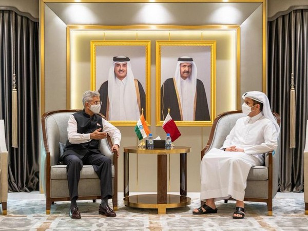 EAM S Jaishankar with his Qatari counterpart Sheikh Mohammed bin Abdulrahman Al Thani. (Twitter)