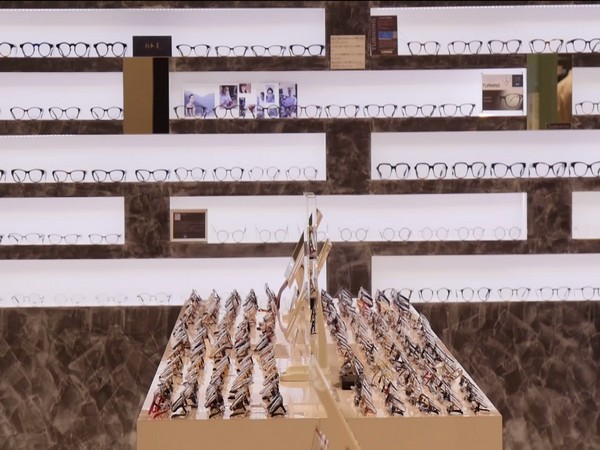 The city for over 100 years has continued to develop and pioneer the technology of glass making. 