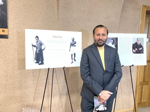 Union Minister Prakash Javadekar inaugurates exhibition on friendship between Mahatma Gandhi and Leo Tolstoy at Yasnaya Polyana on Saturday.