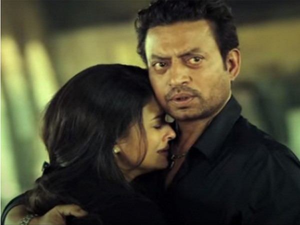A still from the film 'Jazbaa' featuring Aishwarya Rai and Irrfan Khan (Image Source: YouTube)