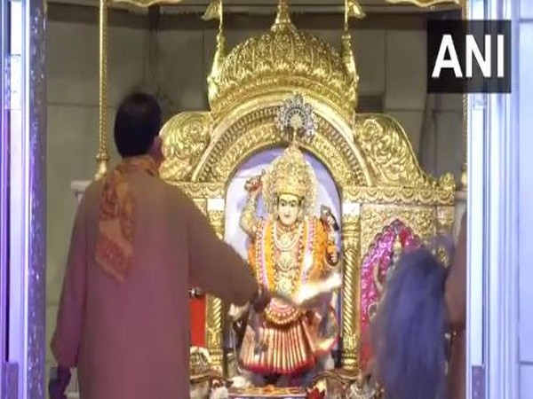 Visuals from Jhandewalan temple, New Delhi on Sunday. photo/ANI