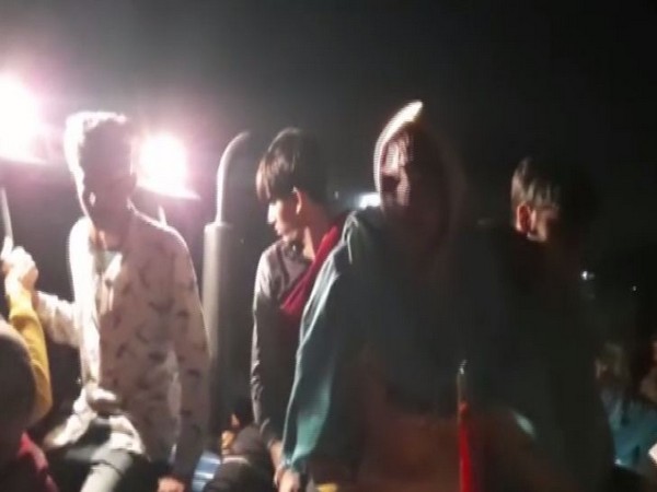 Jind-Chandigarh Highway was blocked by villagers in support of farmers' protest on Thursday night [Photo/ANI]