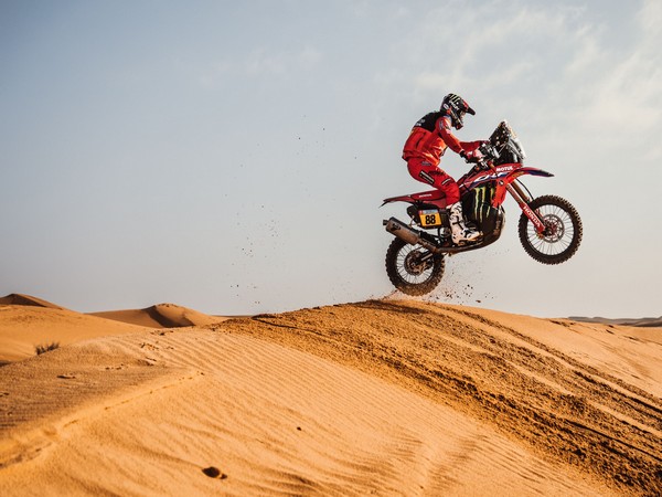 Joan Barreda of Honda team in action at Dakar Rally (Image: Honda Team)