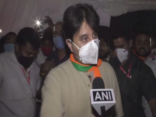BJP leader Jyotiraditya Scindia talking to ANI on Monday. Photo/ANI