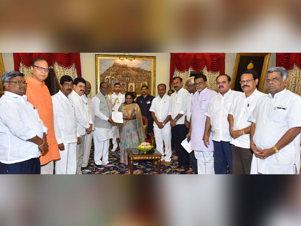 BJP delegation meets Telangana Governor Tamilisai Soundararajan (Picture Courtesy-K Laxman Twitter)