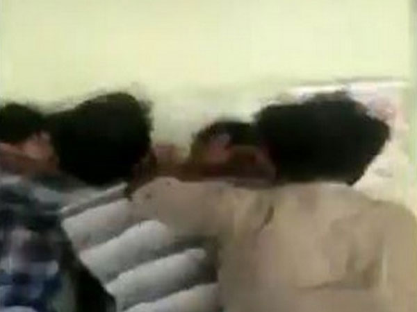 A scuffle broke out between ABVP and SFI supporters in a Kerala college. [Photo/ANI]