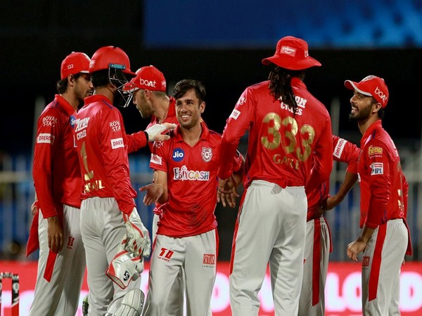 Kings XI Punjab players celebrating after taking a wicket (Photo: BCCI/ IPL)