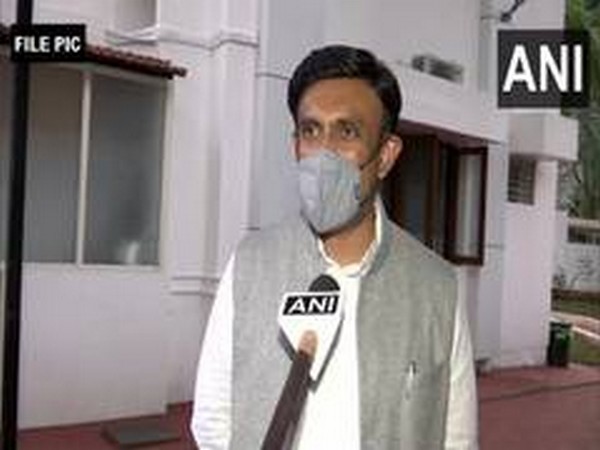 Karnataka Health Minister K Sudhakar (File Photo/ANI)